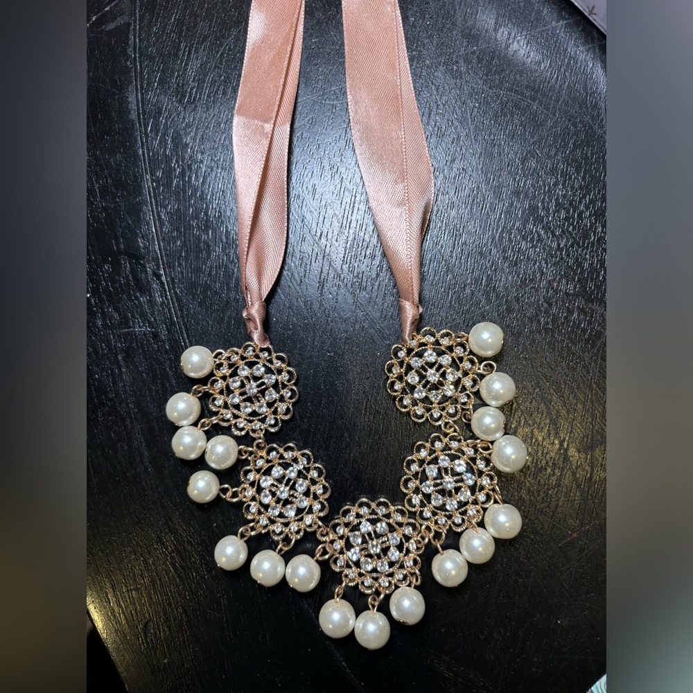 Unique Pear & Satin Women’s Necklace